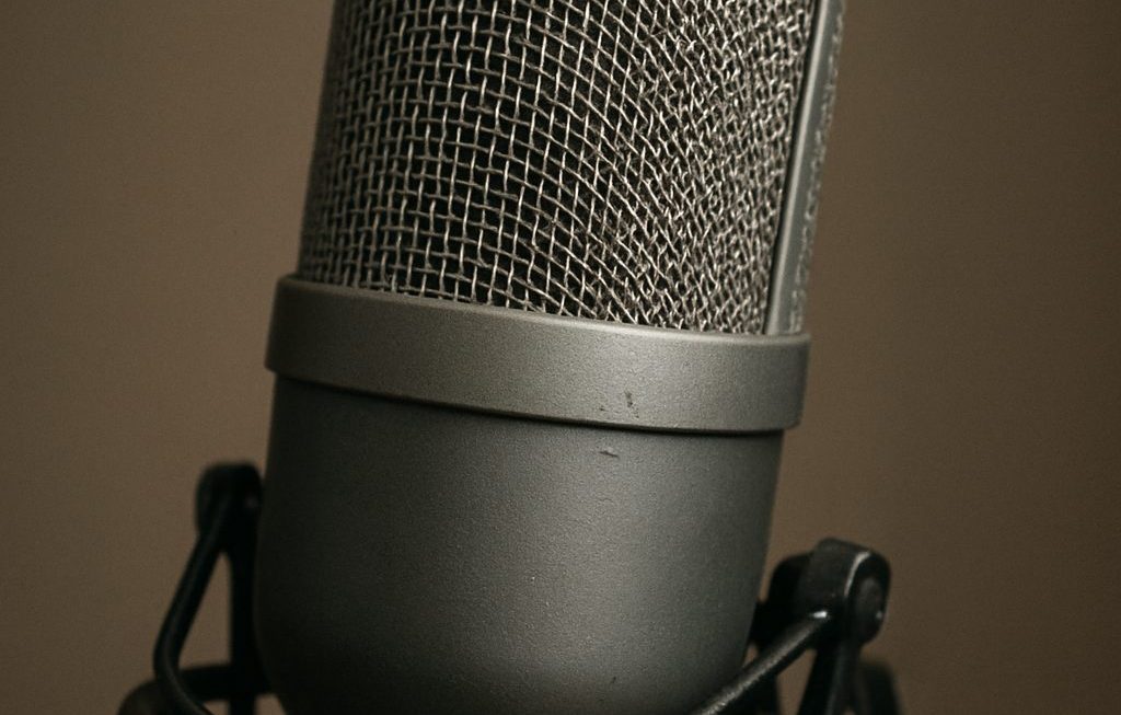 Choosing the Right Condenser Microphone for You